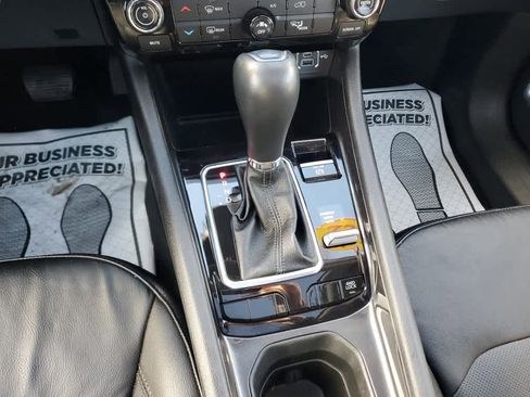 Used 2022 Jeep Compass Latitude w/ Sun and Sound Group image 20