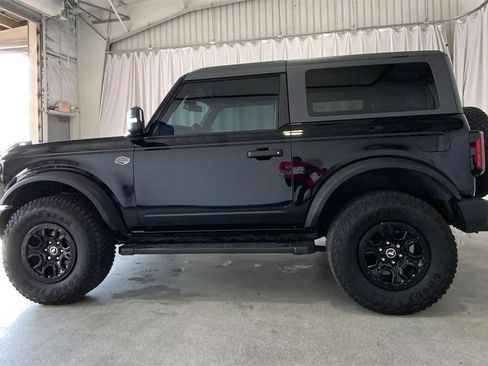 Used 2022 Ford Bronco Wildtrak image 26