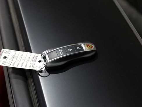 Used 2021 Porsche 911 Targa 4 image 23