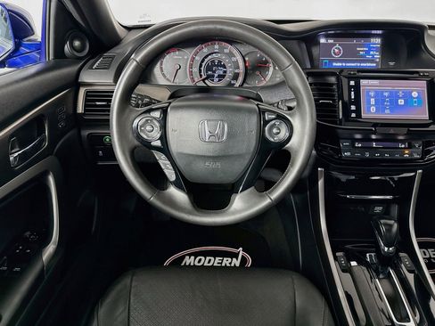 Used 2017 Honda Accord EX-L image 24