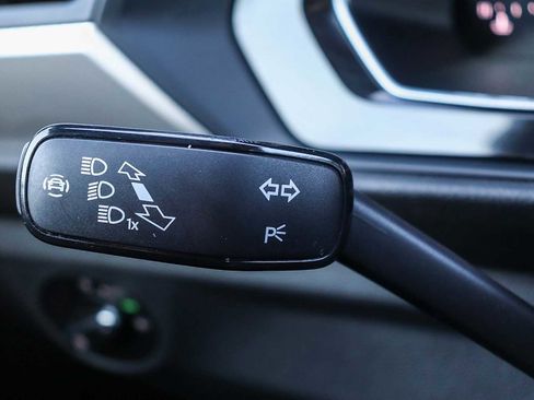 Certified 2024 Volkswagen Jetta Sport image 23