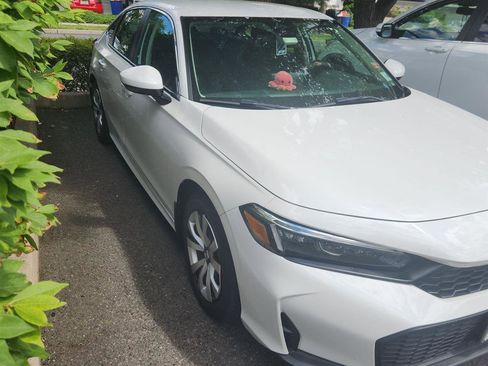 Used 2025 Honda Civic LX image 4