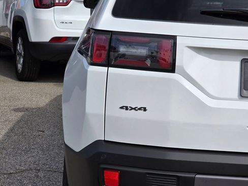 New 2026 Jeep Cherokee Limited image 6