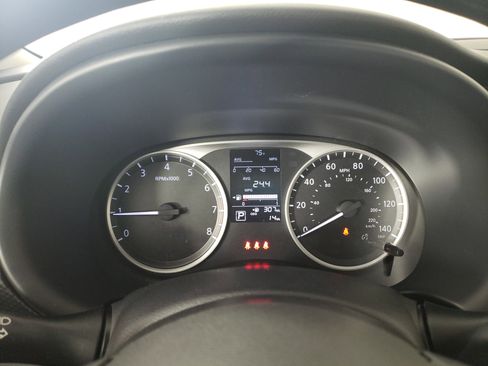 New 2025 Nissan Kicks S image 20