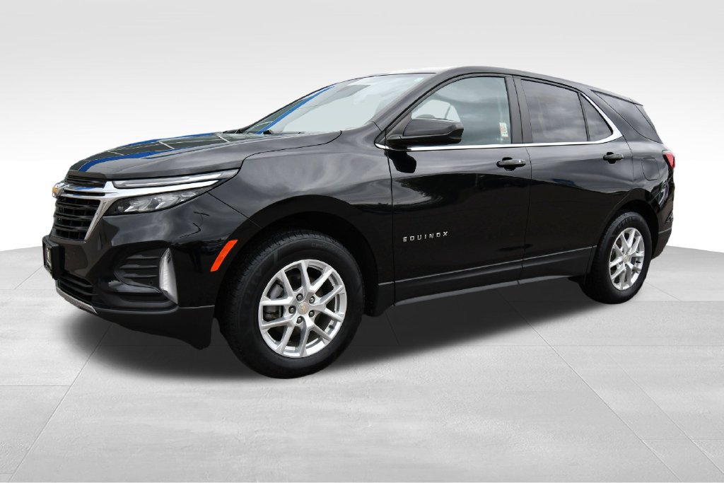 Used 2023 Chevrolet Equinox LT AWD/4WD image 2