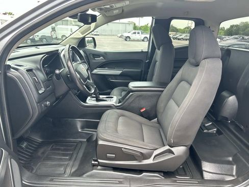 Used 2021 Chevrolet Colorado LT w/ Fleet Safety Package RWD image 21