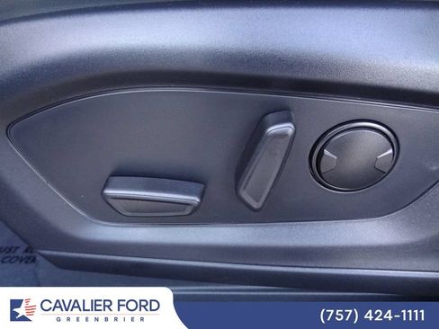 Certified 2026 Ford Explorer Active w/ Active Comfort Package AWD/4WD image 7