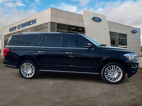 Certified 2022 Ford Expedition Max Limited AWD/4WD image 6