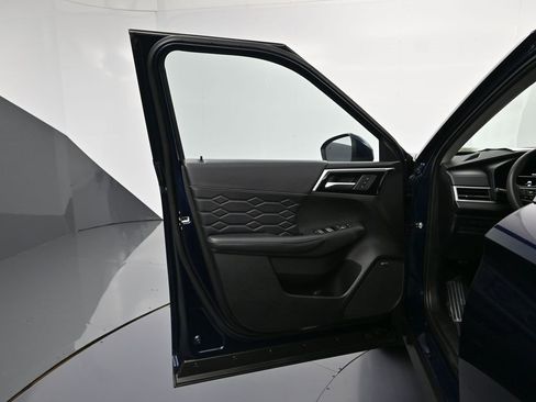 Used 2025 Mitsubishi Outlander SEL image 11