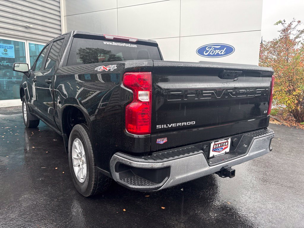 Used 2025 Chevrolet Silverado 1500 LT AWD/4WD image 6