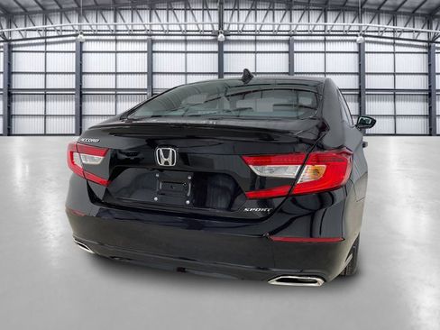 Used 2022 Honda Accord Sport image 4