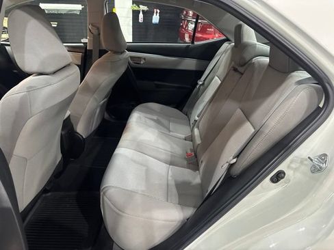 Used 2016 Toyota Corolla LE FWD image 17