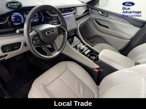 Used 2023 Jeep Grand Cherokee L Overland w/ Rear Seat Video Group I AWD/4WD image 13