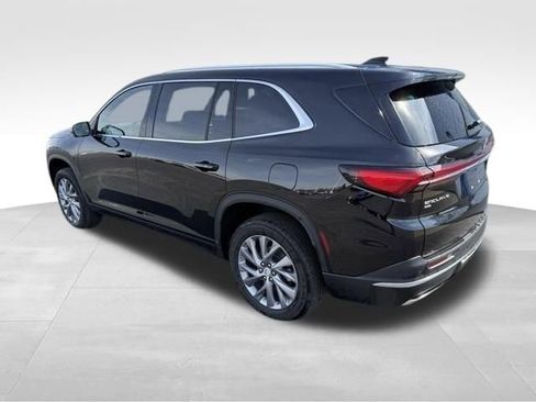 Certified 2025 Buick Enclave Preferred AWD/4WD image 5