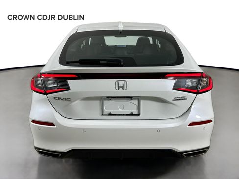 Used 2024 Honda Civic Sport Touring image 7