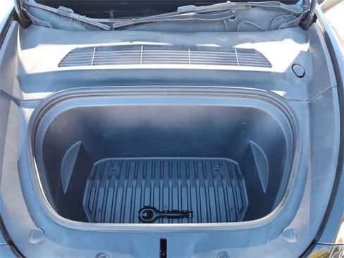 Used 2023 Tesla Model Y Long Range image 16
