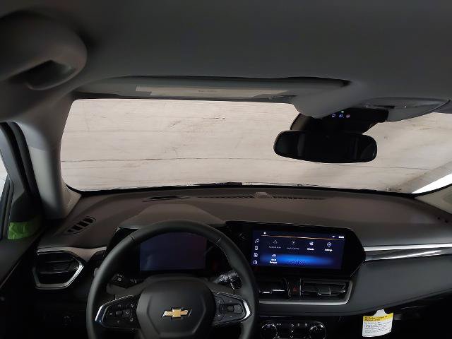 New 2026 Chevrolet TrailBlazer LT w/ Convenience Package FWD image 5