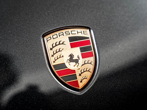 Used 2026 Porsche Macan AWD/4WD image 32