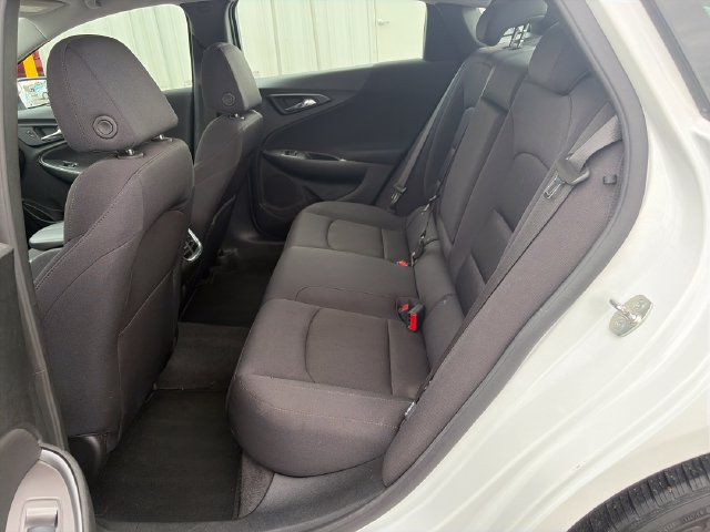 Used 2025 Chevrolet Malibu LT FWD image 24