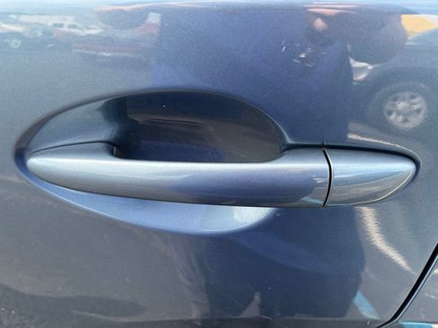 Used 2016 MAZDA CX-5 Touring w/ Bose/Moonroof Package FWD image 17