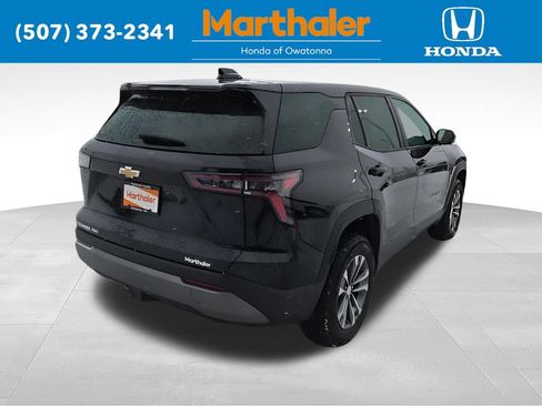 Used 2025 Chevrolet Equinox LT AWD/4WD image 5