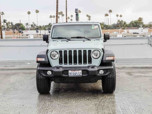 Used 2023 Jeep Wrangler Unlimited Sport AWD/4WD image 3