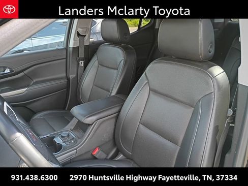 Used 2023 GMC Acadia SLT AWD/4WD image 8