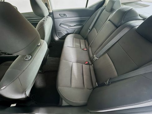 Used 2025 Nissan Altima 2.5 S image 25