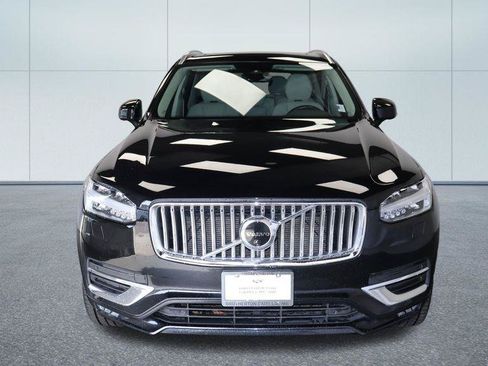 Used 2023 Volvo XC90 B6 Plus w/ Protection Package Premier AWD/4WD image 11