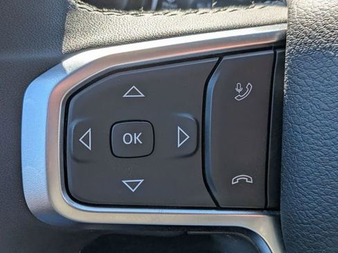 New 2026 RAM 1500 4x4 Crew Cab image 14