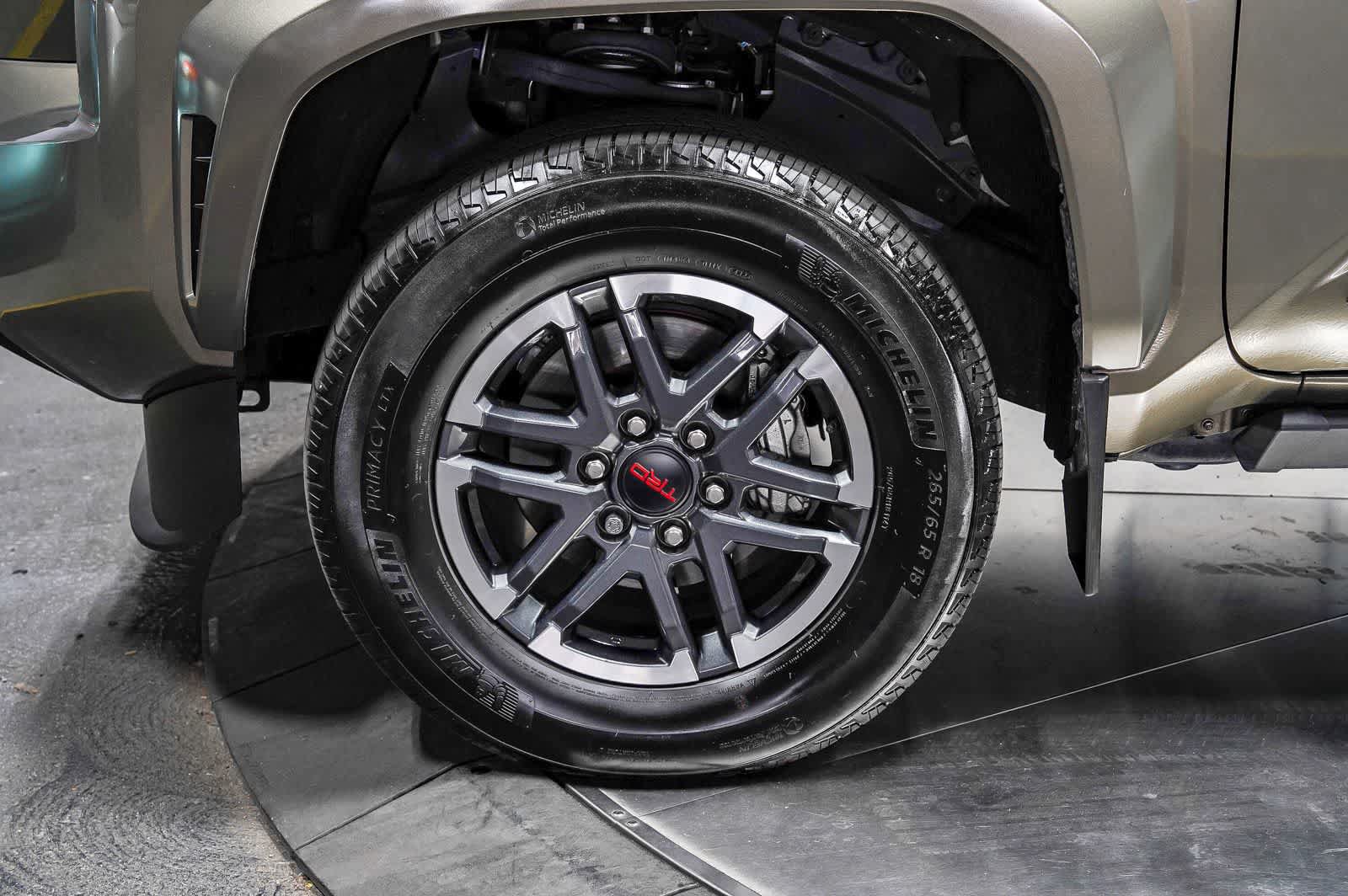 Certified 2024 Toyota Tacoma TRD Sport AWD/4WD image 9
