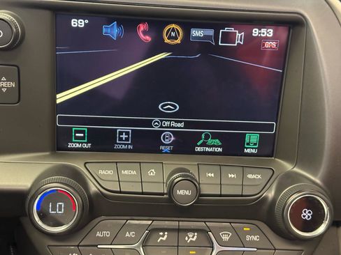 Used 2016 Chevrolet Corvette Z06 w/ 3LZ Preferred Equipment Group RWD image 12