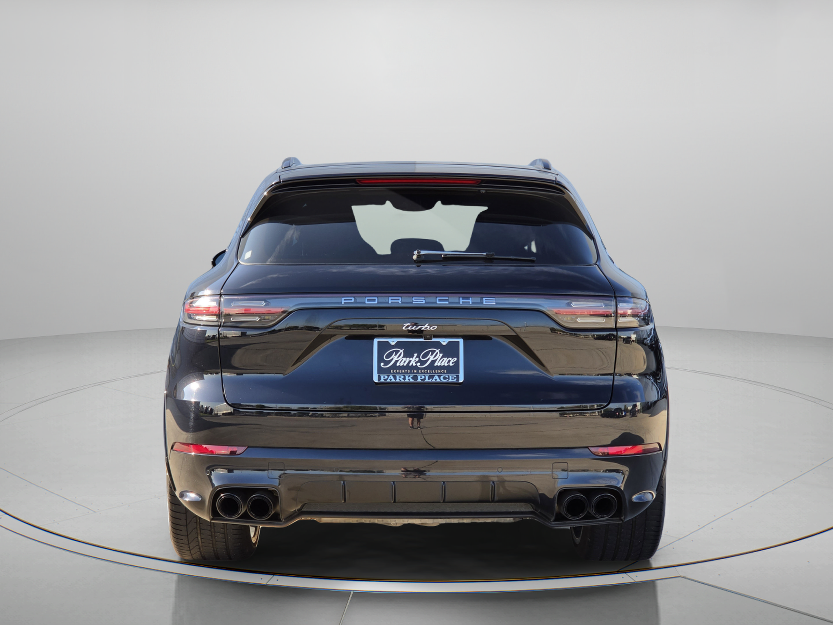 Used 2019 Porsche Cayenne Turbo AWD/4WD image 4