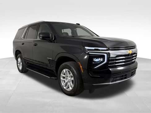 Used 2025 Chevrolet Tahoe LT AWD/4WD image 4
