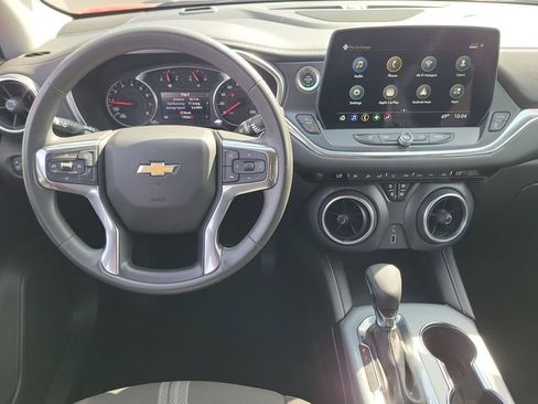 Used 2023 Chevrolet Blazer LT FWD image 11
