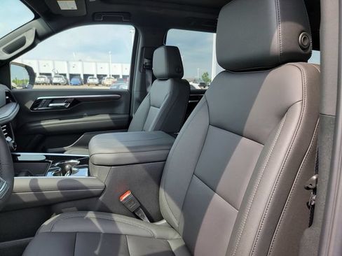 New 2026 Chevrolet Tahoe Z71 w/ Comfort Package AWD/4WD image 13