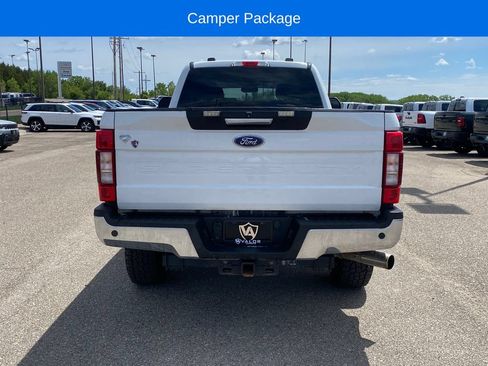 Used 2022 Ford F250 XLT w/ XLT Premium Package AWD/4WD image 5