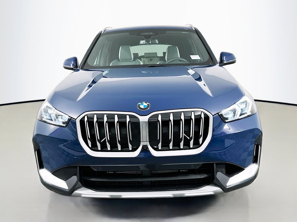 Used 2026 BMW X1 xDrive28i w/ Technology Package AWD/4WD image 2