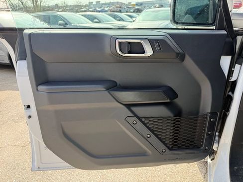 Used 2025 Ford Bronco Big Bend image 7