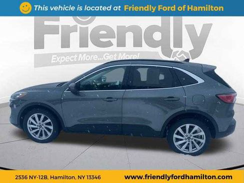 Used 2022 Ford Escape Titanium w/ Titanium Elite Package image 9