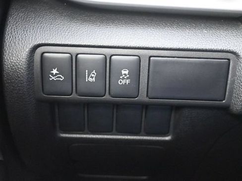 Used 2023 Mitsubishi Eclipse Cross LE AWD/4WD image 25