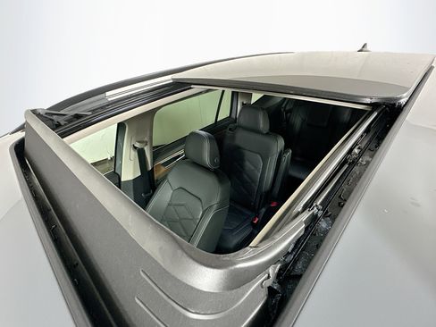 New 2026 Volkswagen Atlas SE image 20