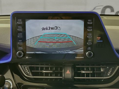 Used 2021 Toyota C-HR XLE FWD image 15