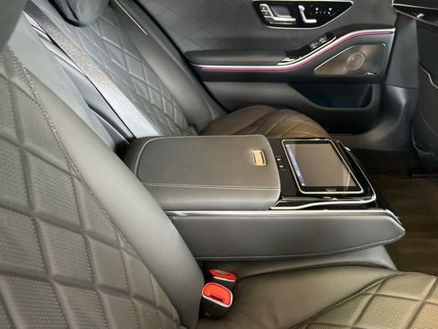 Used 2021 Mercedes-Benz S 580 4MATIC Sedan image 37