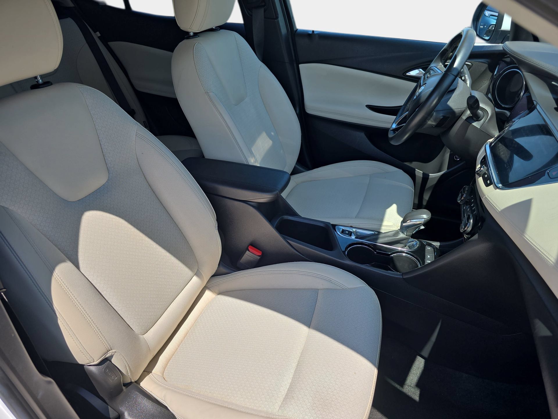Used 2023 Buick Encore GX Select FWD image 10