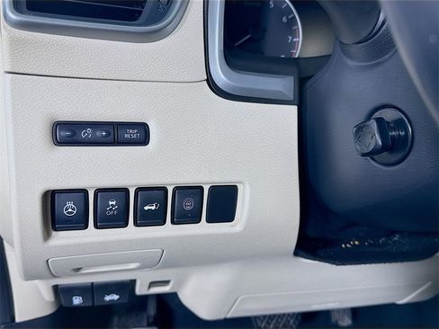 Used 2020 Nissan Murano Platinum w/ Cargo Package image 21