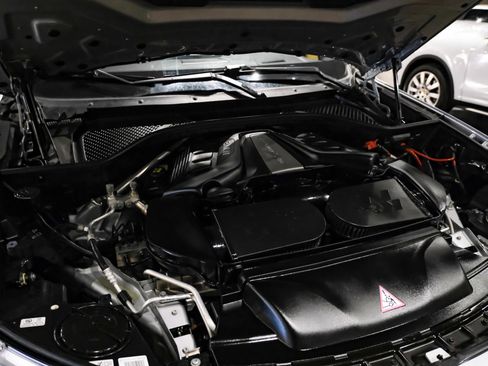 Used 2018 BMW X5 xDrive50i image 52