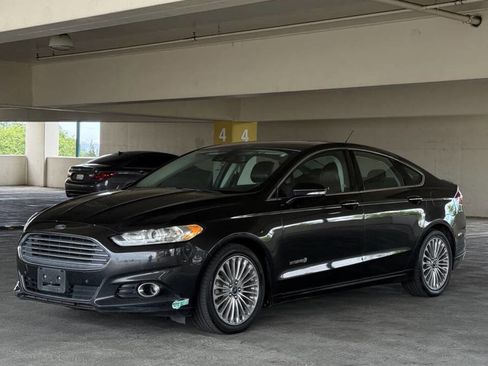 Used 2014 Ford Fusion Titanium FWD image 1