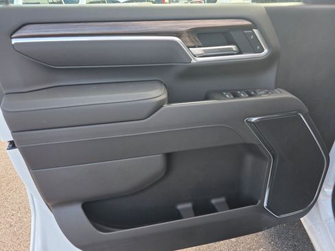 New 2025 Chevrolet Silverado 3500 LT AWD/4WD image 11