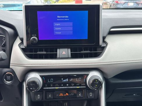 Certified 2025 Toyota RAV4 XLE w/ Convenience Package FWD image 18